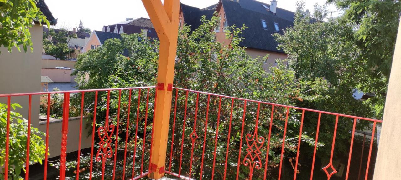 Fecskefeszek Nyaralohaz Villa Hajdúszoboszló Exterior foto